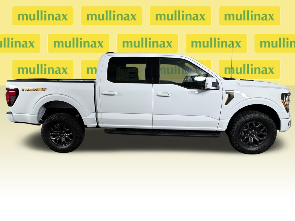 New 2026 White Ford Tremor image 20