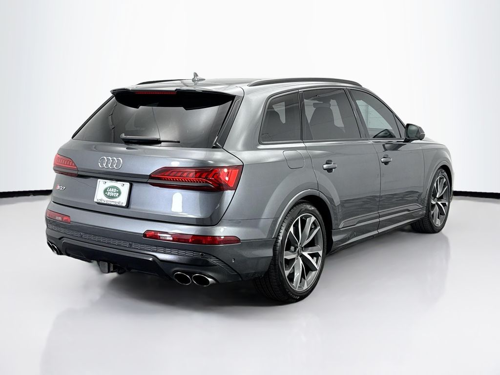 Thumbnail: 2023 Audi SQ7 - 5