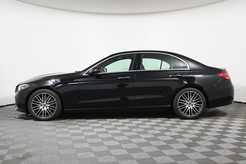 Thumbnail: 2022 Mercedes-Benz C-Class - 2