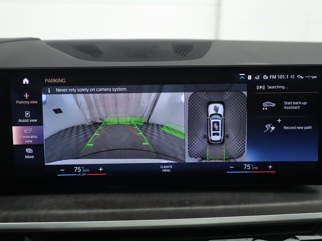 Thumbnail: 2023 BMW X7 - 16