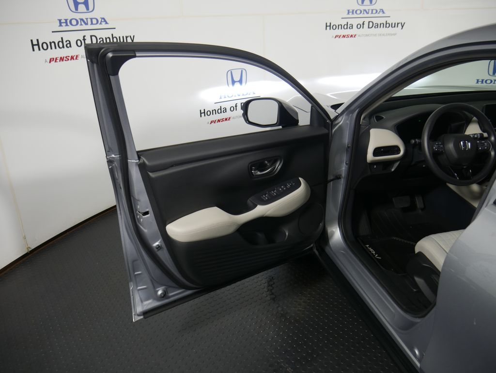 Thumbnail: 2024 Honda HR-V - 10