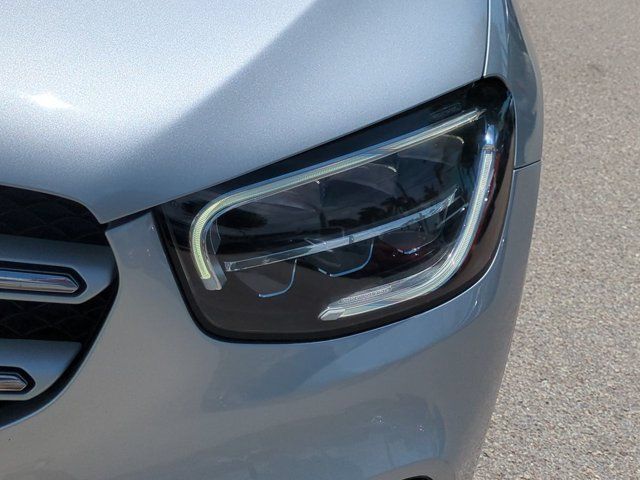 Used 2020  Mercedes-Benz GLC 300 image 9