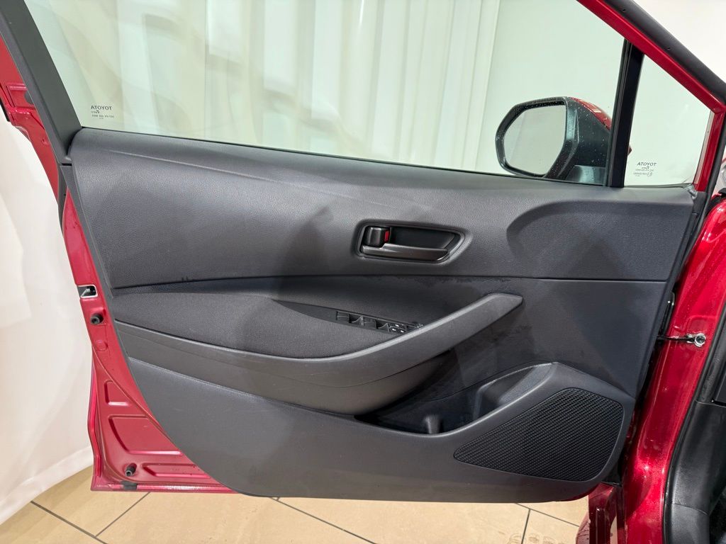 Thumbnail: 2025 Toyota Corolla - 14