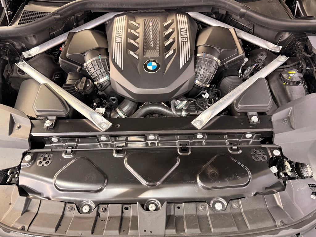 2020 BMW X7 M50i