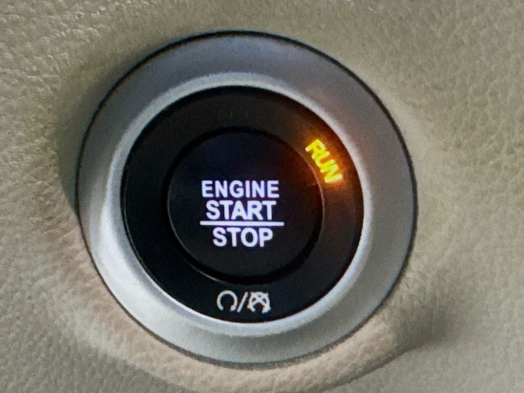 Used Car 2019 Chrysler Pacifica  Limited For Sale Under $20,000 In Austin, Texas