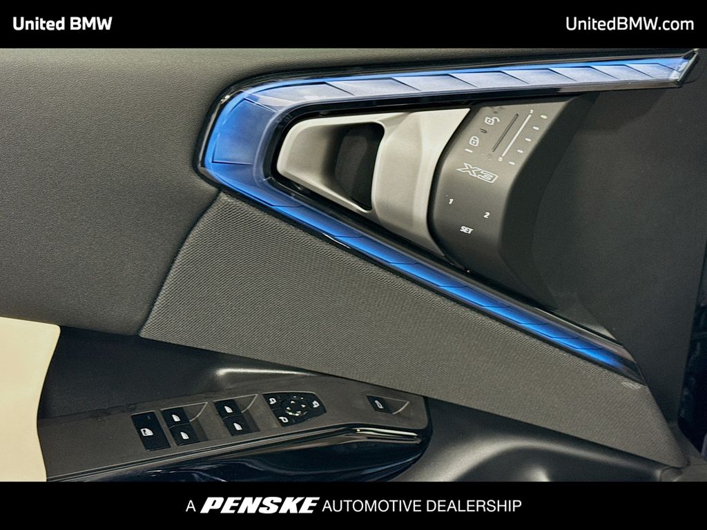 Thumbnail: 2026 BMW X3 - 3