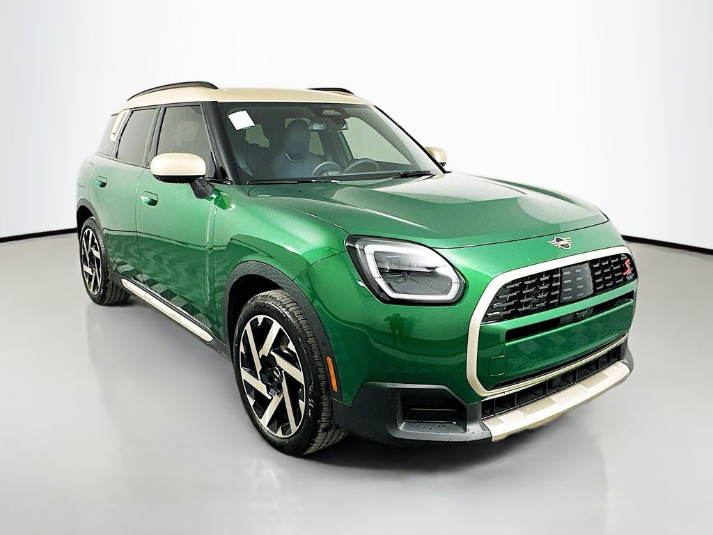 2025 MINI Cooper Countryman Iconic 3