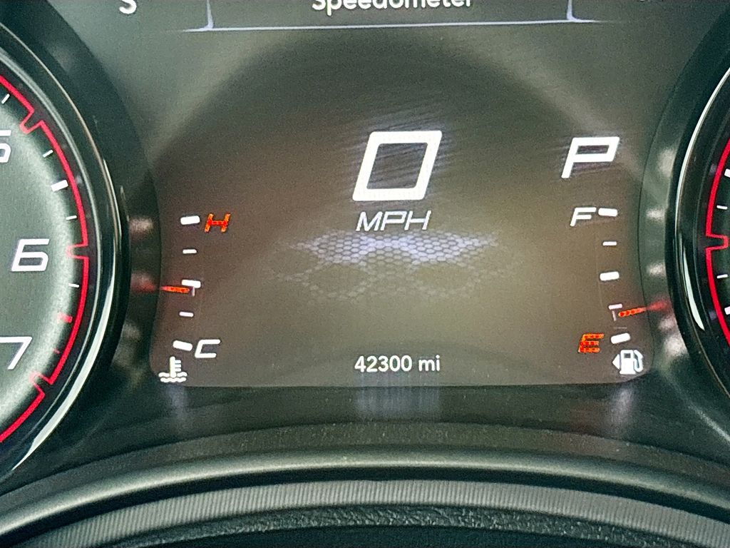 Used 2019 Blue Dodge SXT image 12