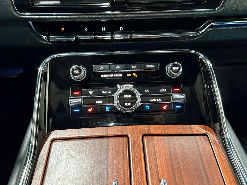 used 2023 Lincoln Navigator L car, priced at $57,390