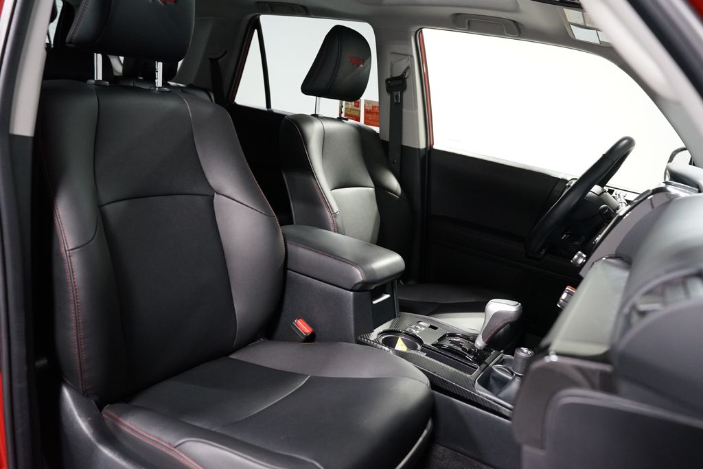 Thumbnail: 2024 Toyota 4Runner - 30