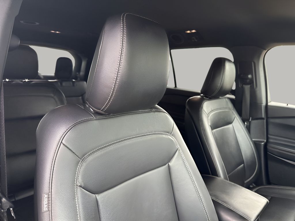 Used Car 2020 Ford Explorer  Xlt For Sale Under $25,000 In Austin, Texas