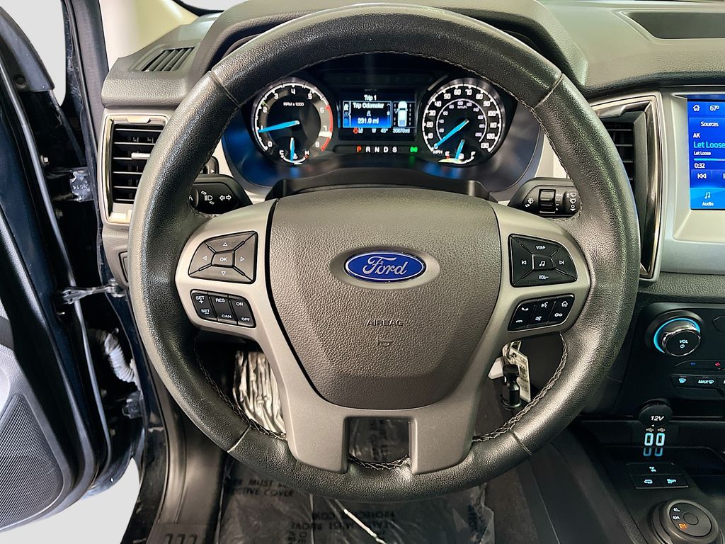 Used 2022 Shadow Black Ford XLT image 11