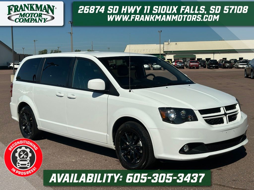 White Knuckle Clearcoat 2019 Dodge Grand Caravan Minivan Front-Wheel Drive 6-Speed Automatic