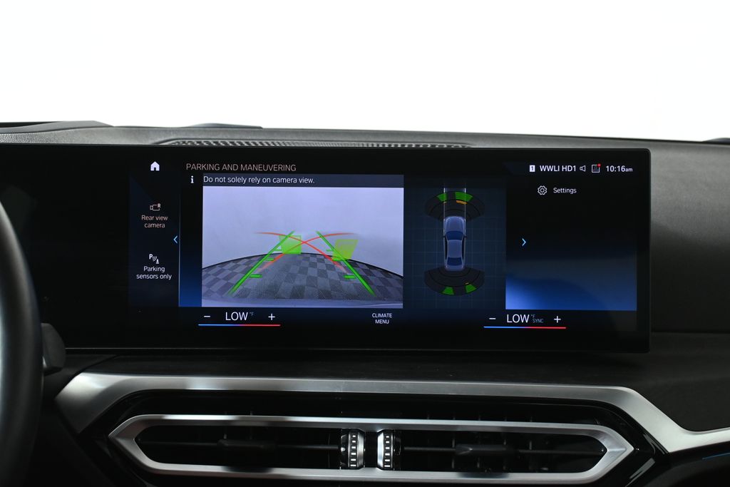 Thumbnail: 2024 BMW 3 Series - 22