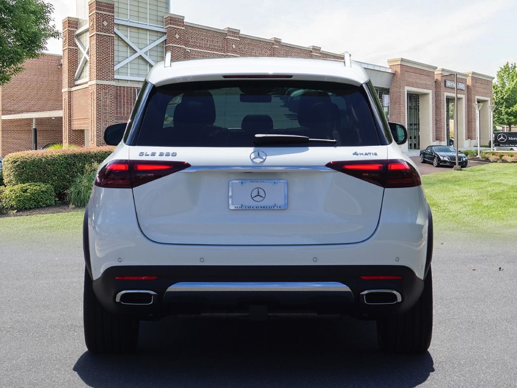 Thumbnail: 2026 Mercedes-Benz GLE - 5