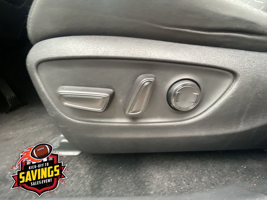 Used 2024 Toyota RAV4 SUV