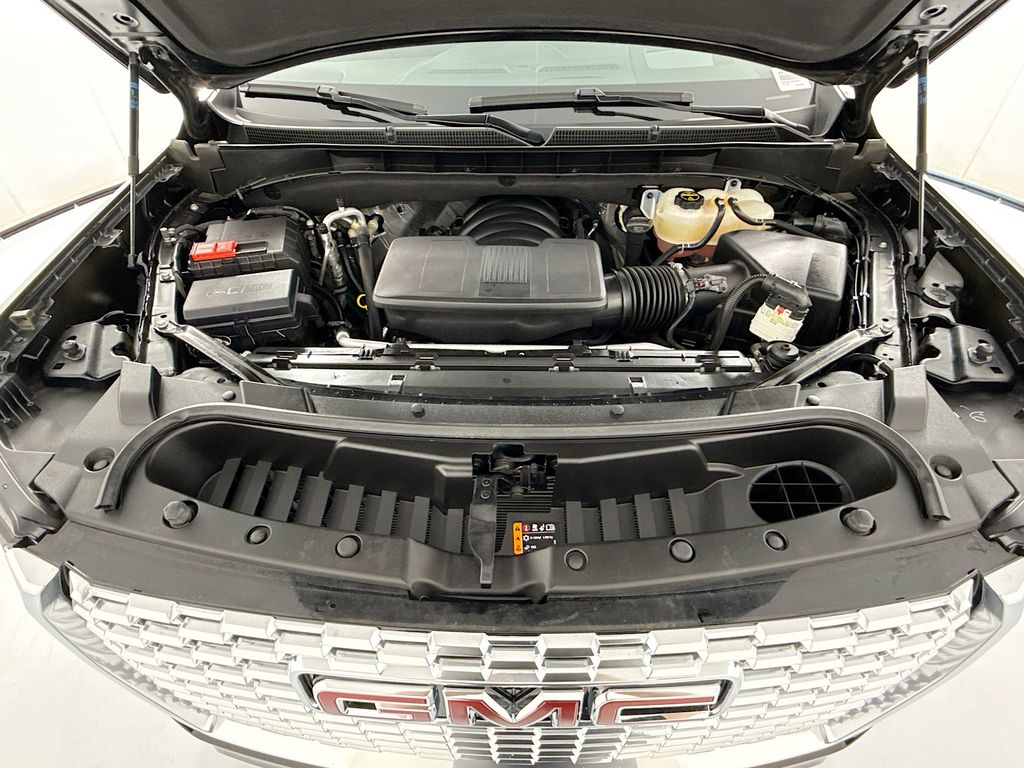 Thumbnail: 2024 GMC Yukon - 31