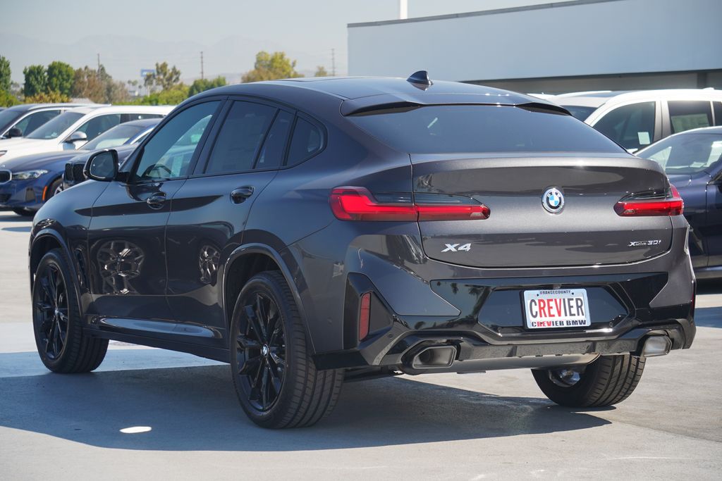 2025 BMW X4 xDrive30i 7