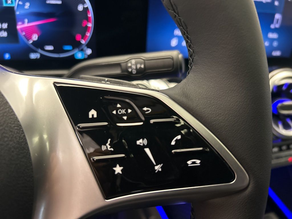 Thumbnail: 2026 Mercedes-Benz GLB - 16