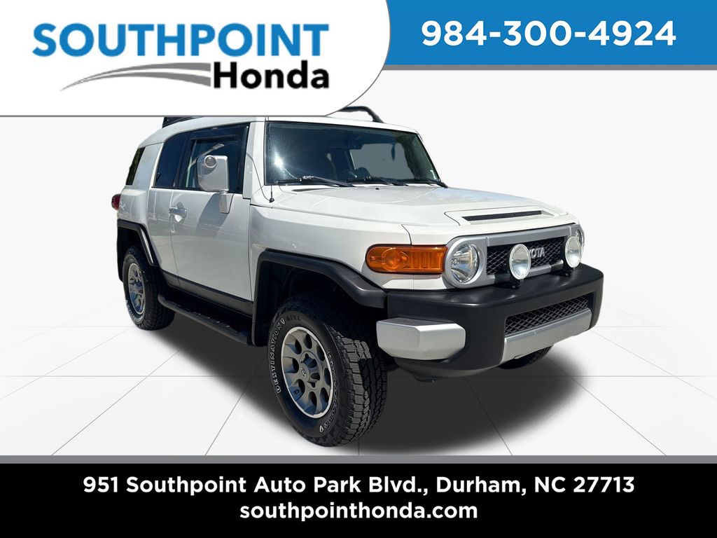 Iceberg 2012 Toyota FJ Cruiser 4WD SUV / Crossover Four-Wheel Drive 5-Speed Automatic