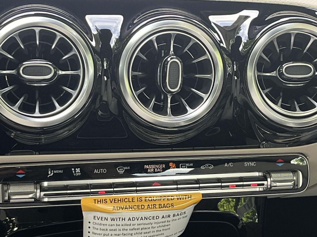 2025 Mercedes-Benz CLA 250 19
