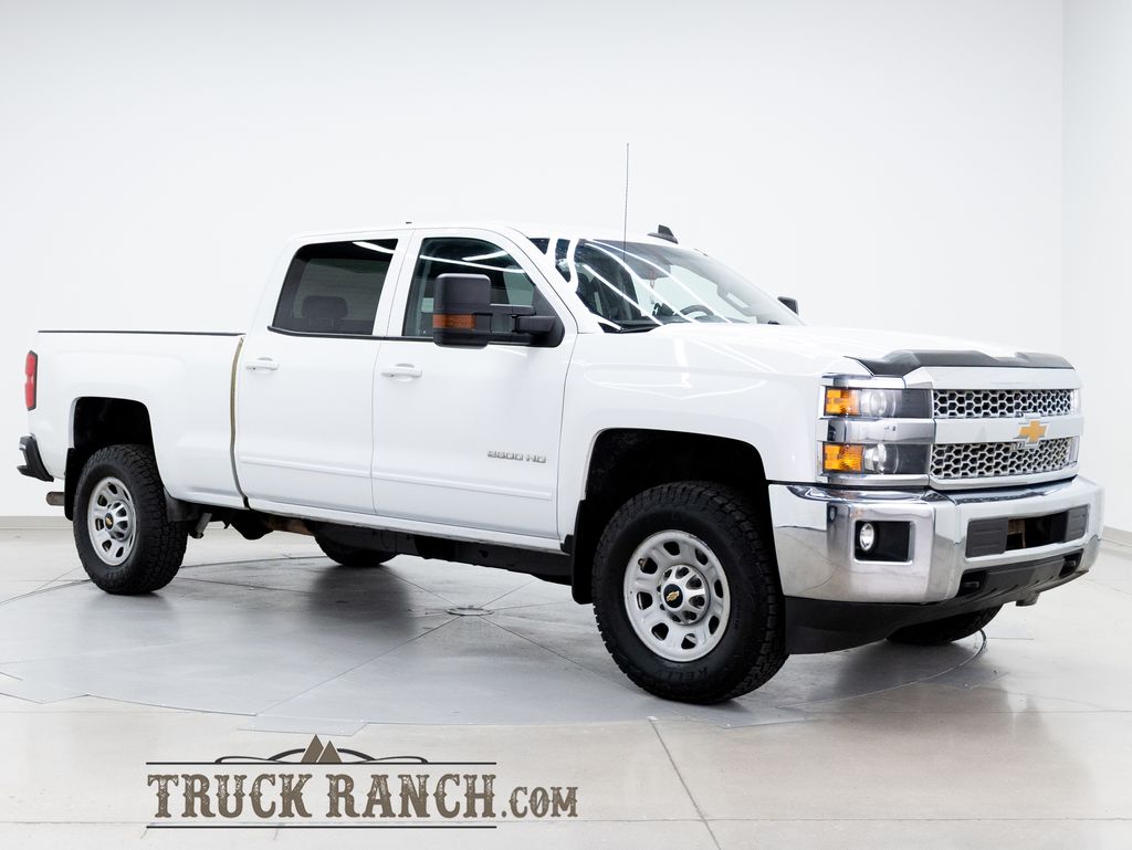 2019 White Chevrolet Silverado 2500HD LT 4X4 Truck