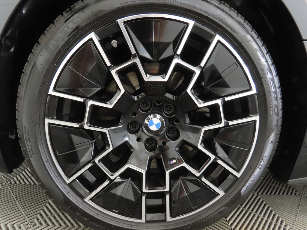 Thumbnail: 2025 BMW 4 Series - 30