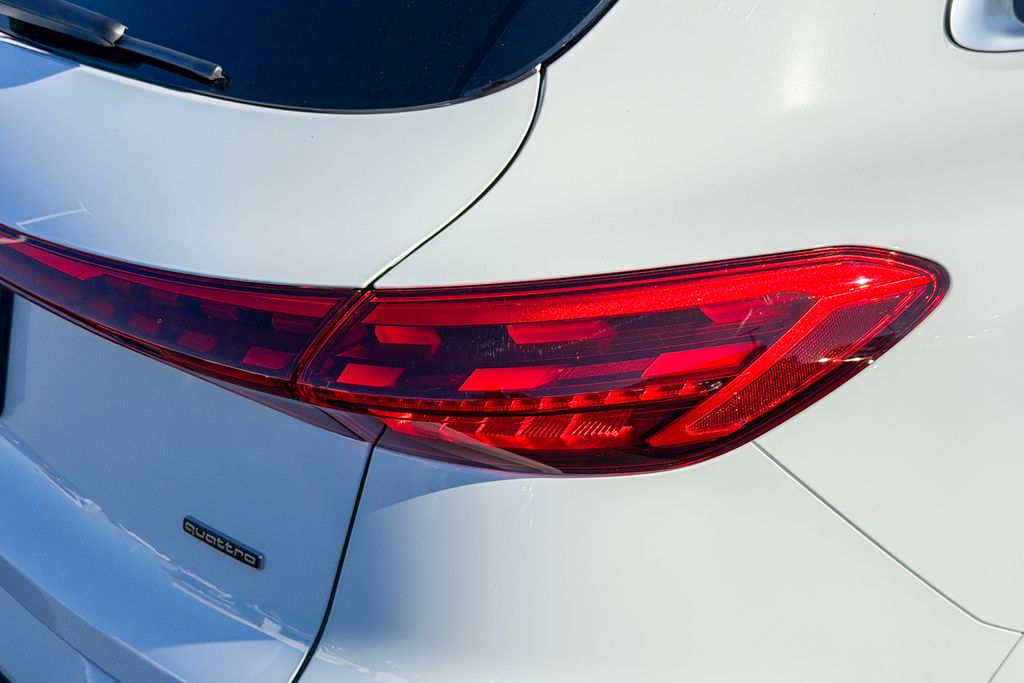 New 2025 White Audi 2.0T Premium image 7