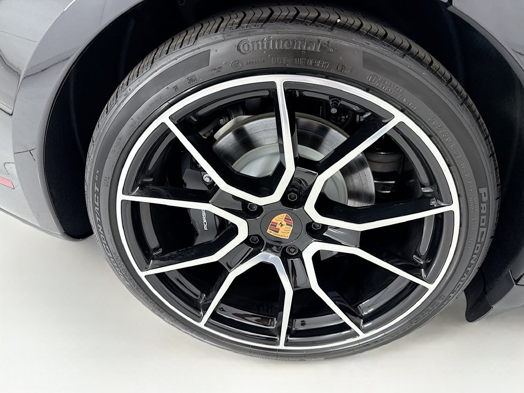 New 2026 Black Porsche  image 33