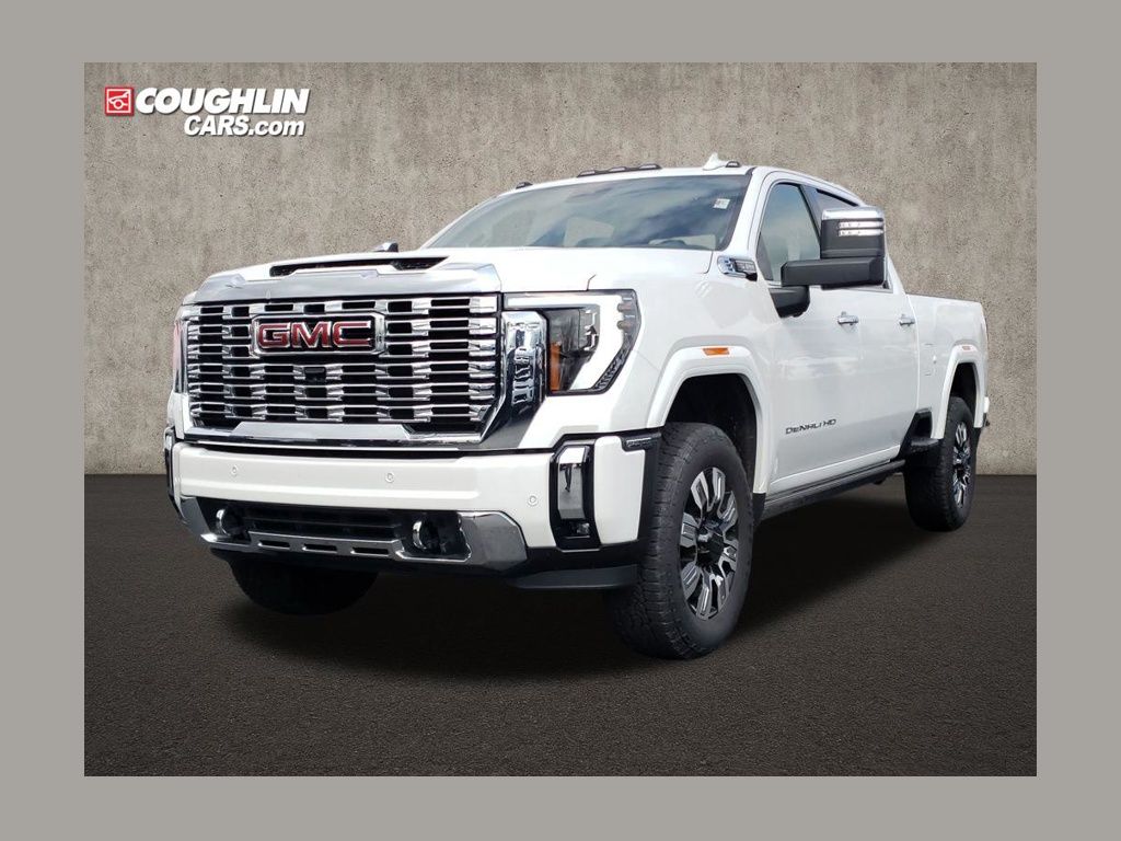 White Frost Tricoat 2025 GMC Sierra 2500HD Denali Crew Cab 4WD Pickup Truck Four-Wheel Drive Automatic