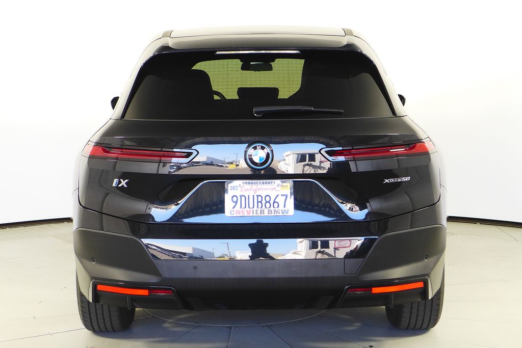 Thumbnail: 2023 BMW iX - 7