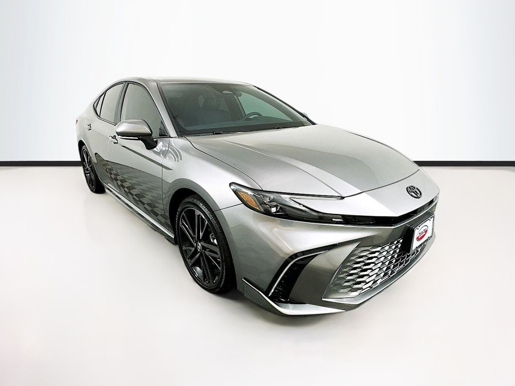 2025 Toyota Camry XSE 3