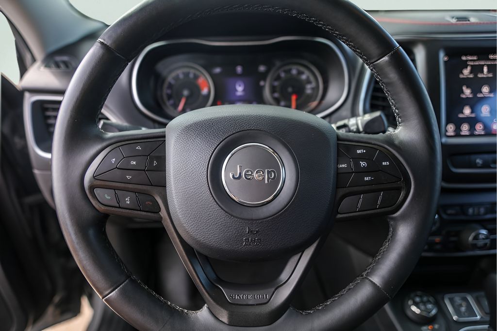 Used Car 2019 Jeep Cherokee  Trailhawk For Sale Under $20,000 In Austin, Texas