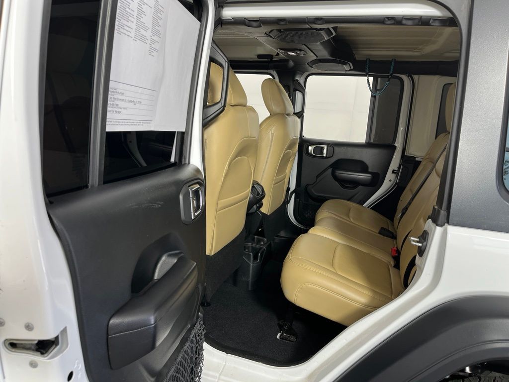 Thumbnail: 2018 Jeep Wrangler - 24