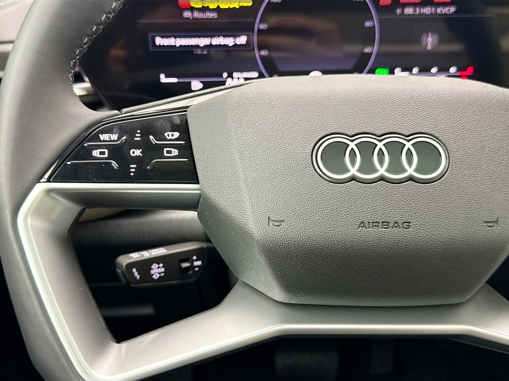 Thumbnail: 2025 Audi Q5 - 11