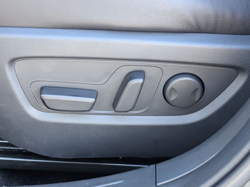 2026 Mazda CX-50 2.5 S Premium