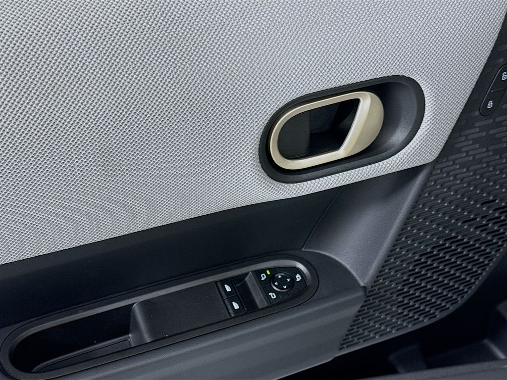 Thumbnail: 2026 MINI Cooper - 23