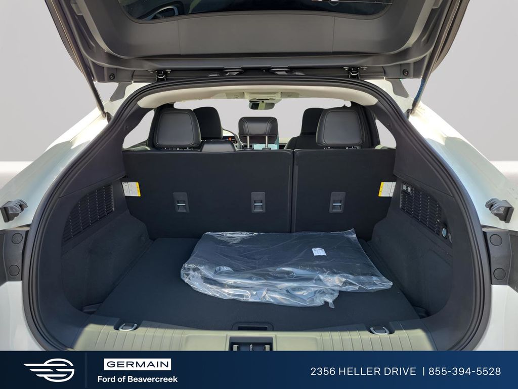 New 2026 White Ford Premium image 25