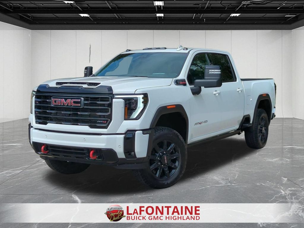Summit White 2025 GMC Sierra 2500HD Pickup Truck Four-Wheel Drive Automatic