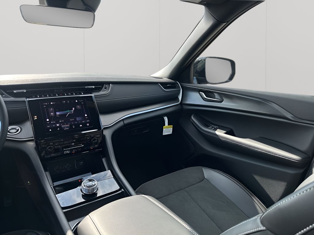 New Car 2025 Jeep Grand Cherokee  For Sale Under $50,000 In Austin, Texas