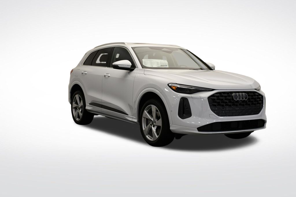 Thumbnail: 2025 Audi Q5 - 7
