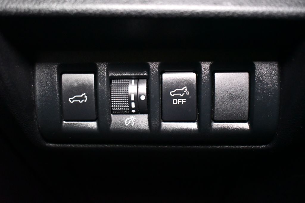 Thumbnail: 2021 Subaru Outback - 21