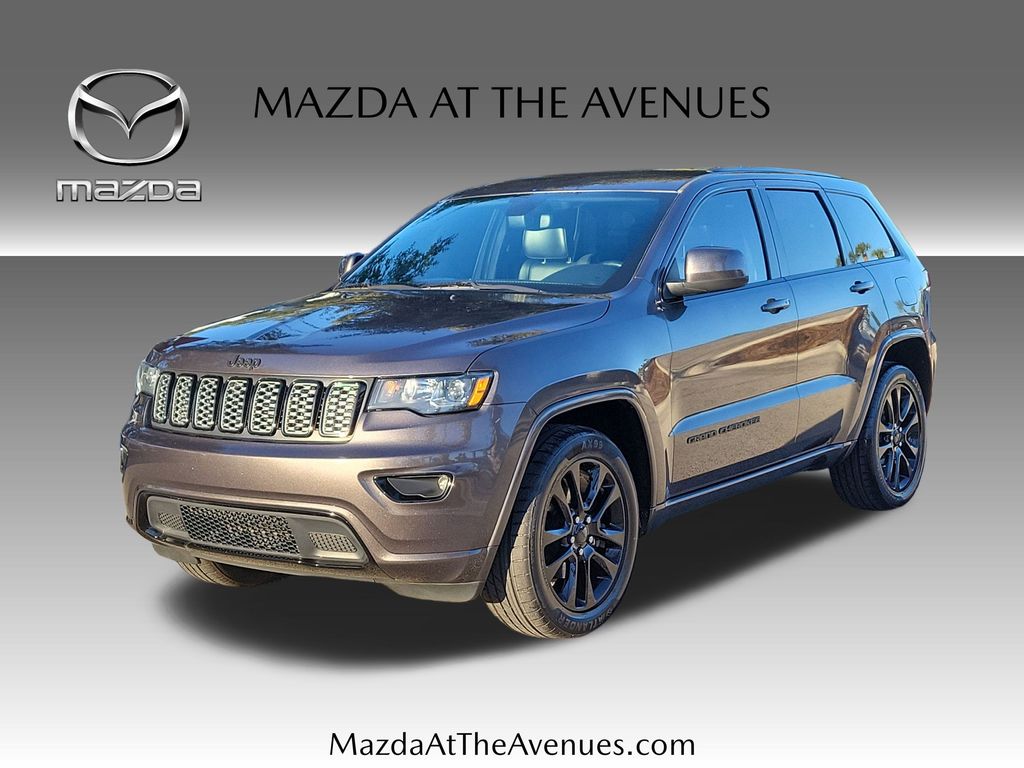 2020 Jeep Grand Cherokee Altitude's photo