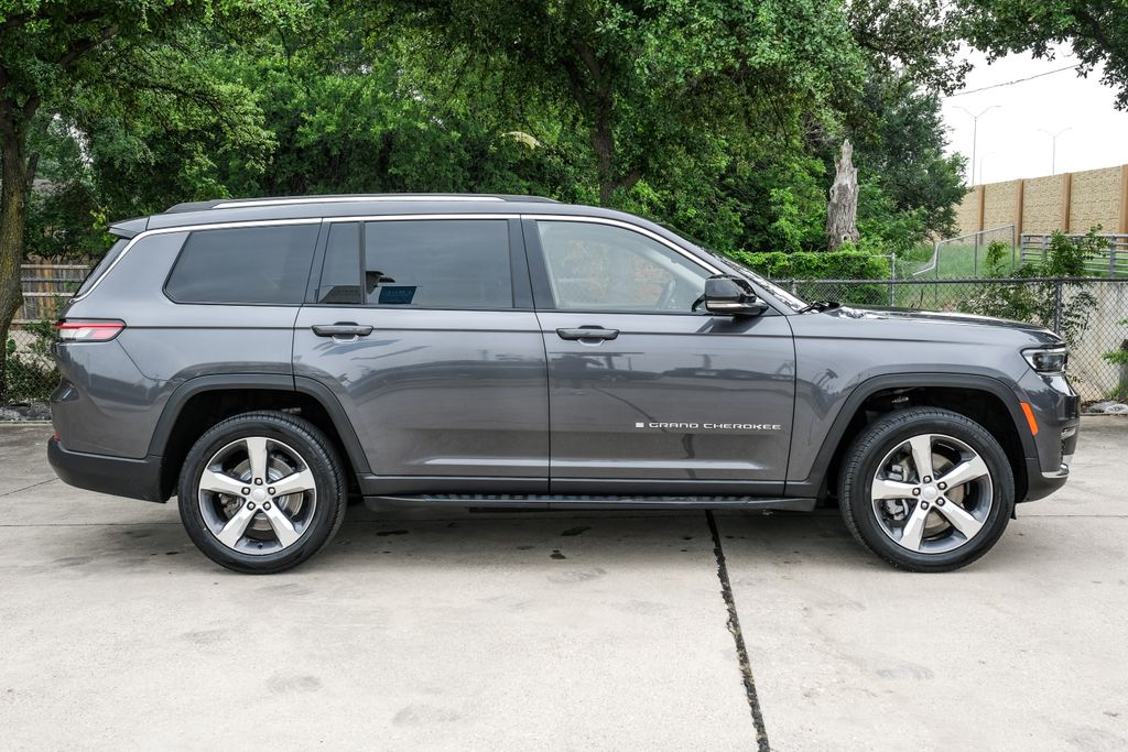 used 2021 Jeep Grand Cherokee L car, priced at $29,168