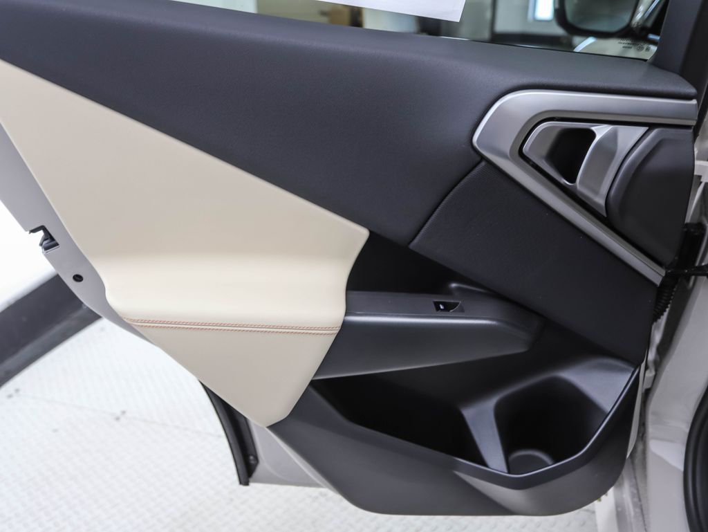 Thumbnail: 2026 BMW X3 - 21
