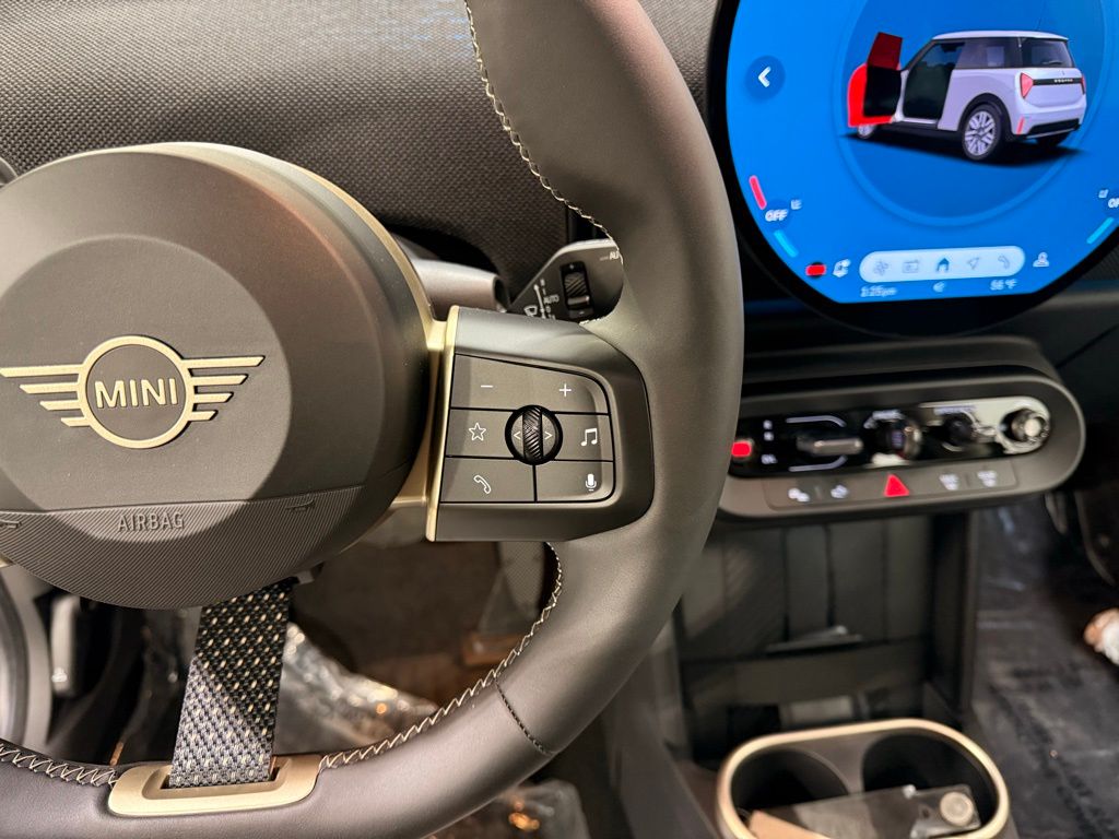 Thumbnail: 2025 MINI Cooper - 14