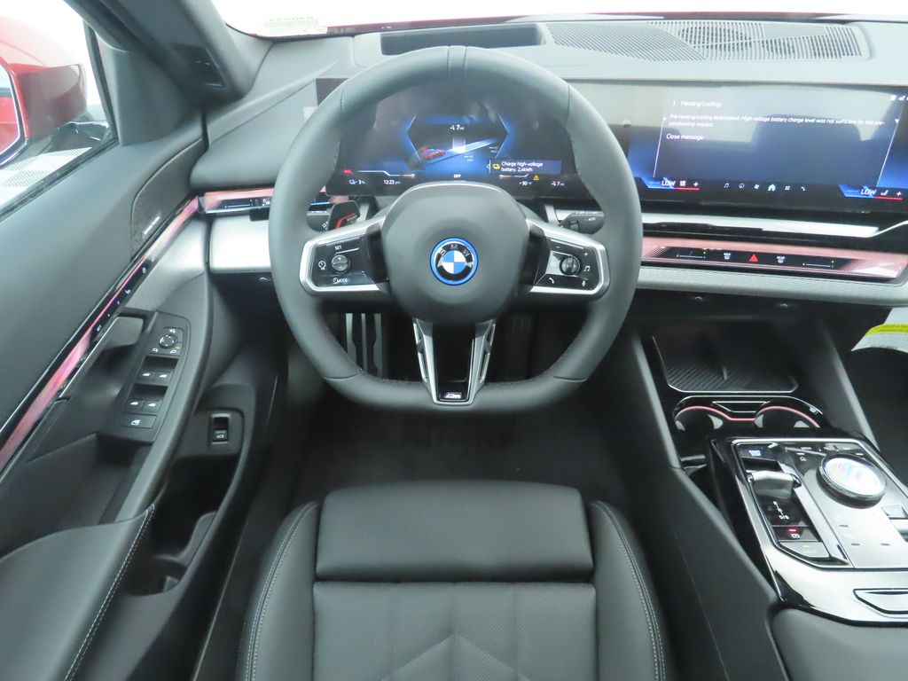 2024 BMW i5 eDrive40 10