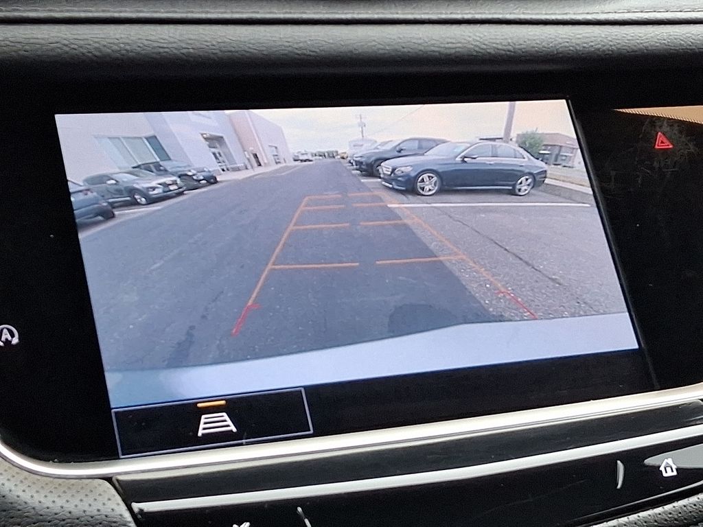 Thumbnail: 2023 Cadillac XT5 - 19