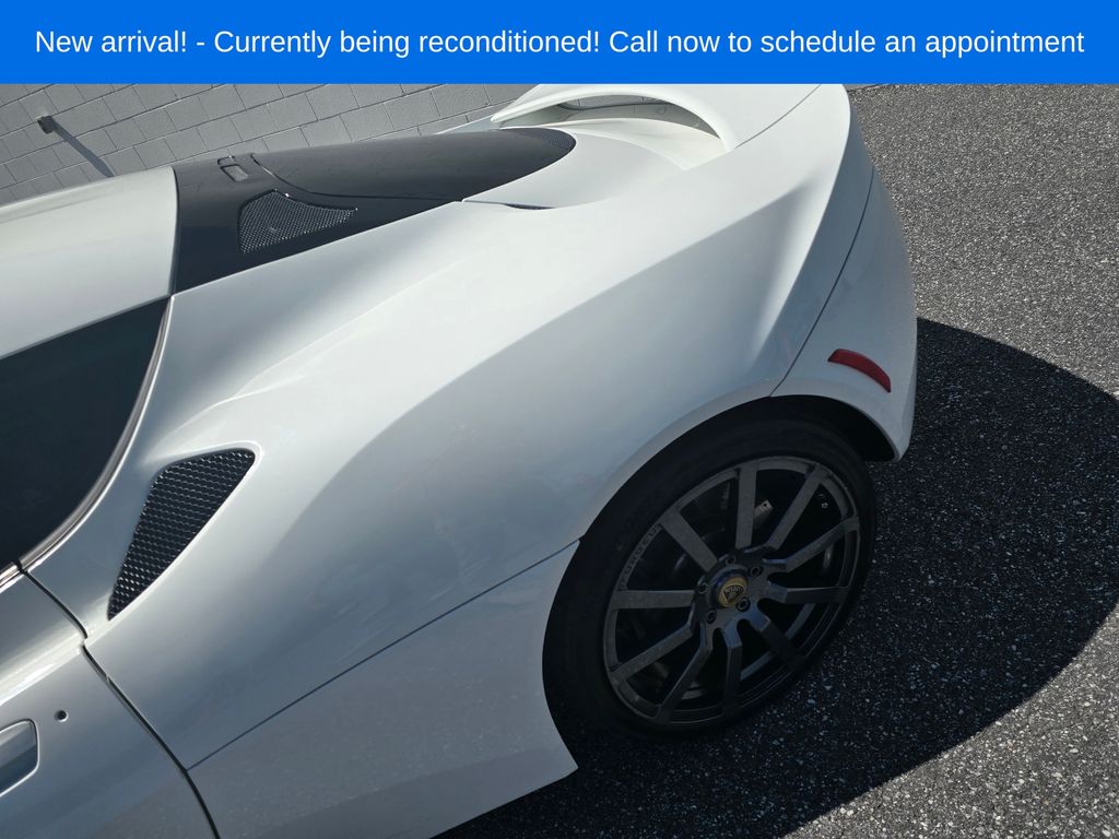 White 2011 Lotus Evora Coupe Rear-Wheel Drive 6-Speed Automatic