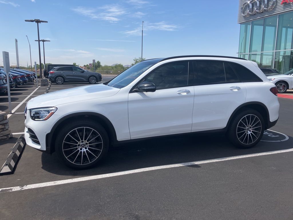 Thumbnail: 2021 Mercedes-Benz GLC - 2